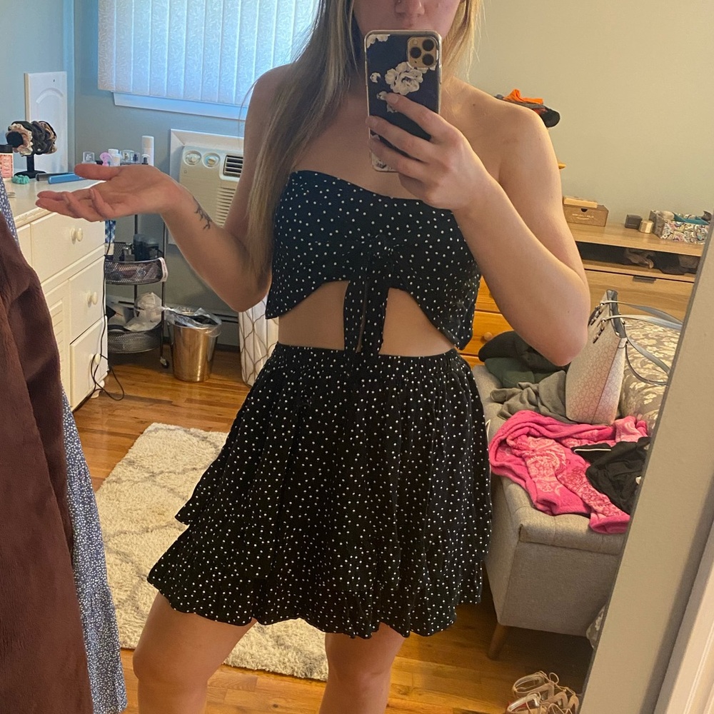 Abercrombie & Fitch Black and White Skater Mini Skirt